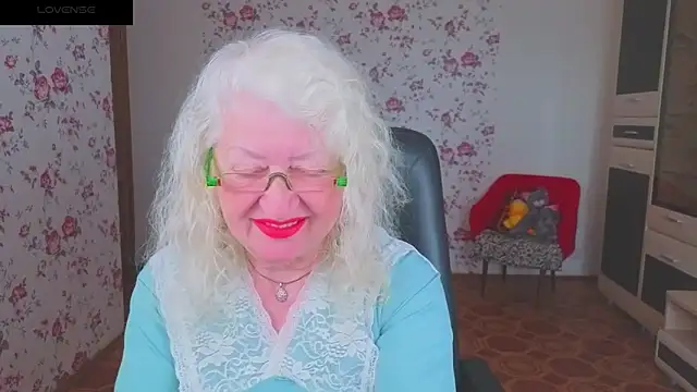 Maya_Mayflower webkamerás műsora