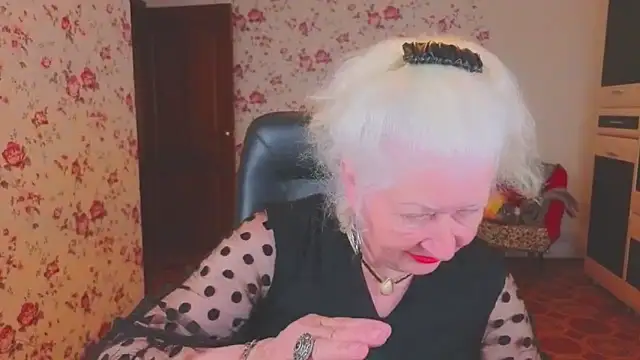 צ'אט XXX בשידור חי של Maya_Mayflower