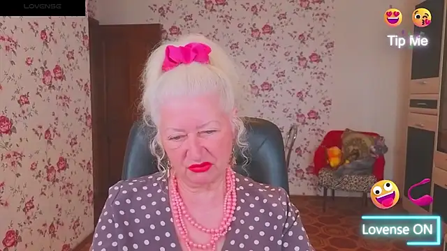 Maya_Mayflower webkamerás műsora