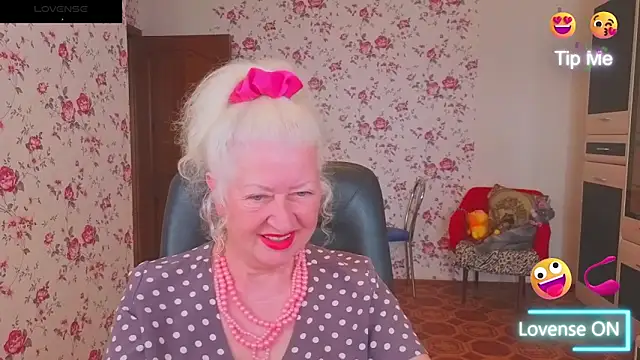 Maya_Mayflower's Live XXX Chat