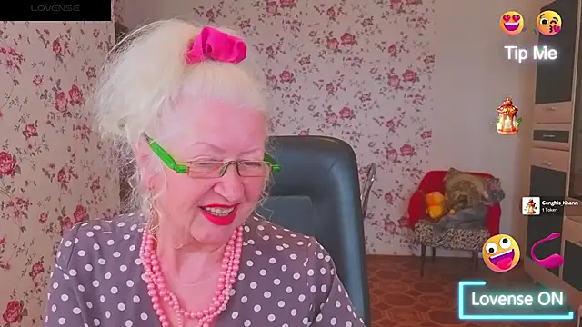 Maya_Mayflower's Webcam Show