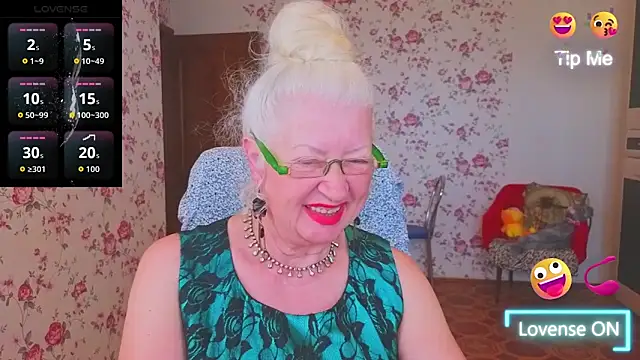 Maya_Mayflower Webcam show