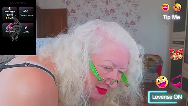 Maya_Mayflower Chat XXX in diretta