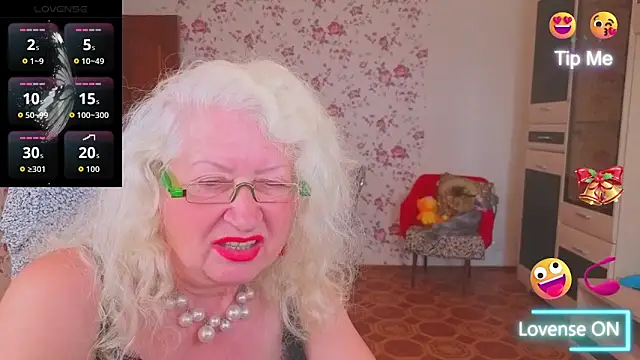 Maya_Mayflower's Live XXX Chat