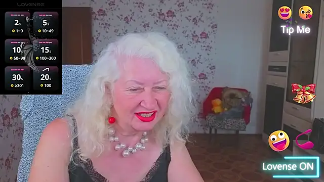 Maya_Mayflower's Webcam Show