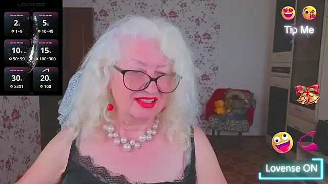 Maya_Mayflower Шоу с уебкамера