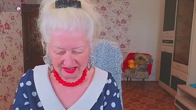 Maya_Mayflower Webcam Show