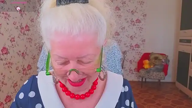 Maya_Mayflower: вебкам-шоу