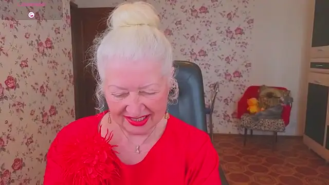 Maya_Mayflower Show Webcam