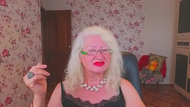 Maya_Mayflower ওয়েবক্যাম শো