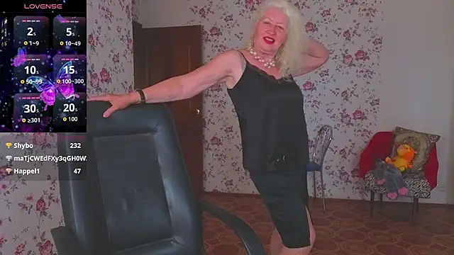 Maya_Mayflower's Live XXX Chat