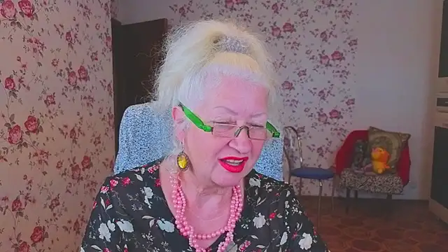 Maya_Mayflower's Live XXX Chat