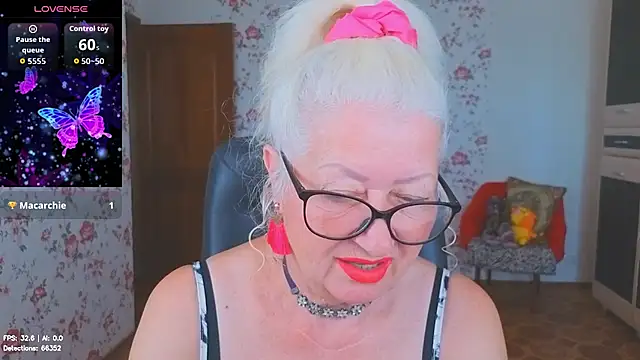 Maya_Mayflower's Webcam Show