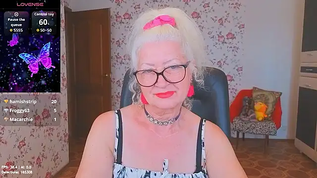 Maya_Mayflower webkamerás műsora