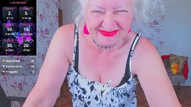 Maya_Mayflower Chat XXX live