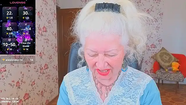 Chat +18 de Maya_Mayflower ao vivo