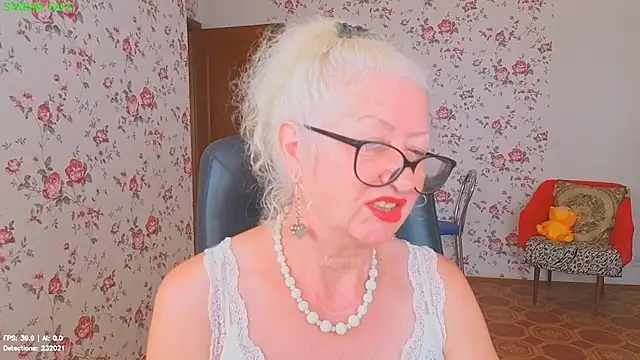 Maya_Mayflower's Webcam Show