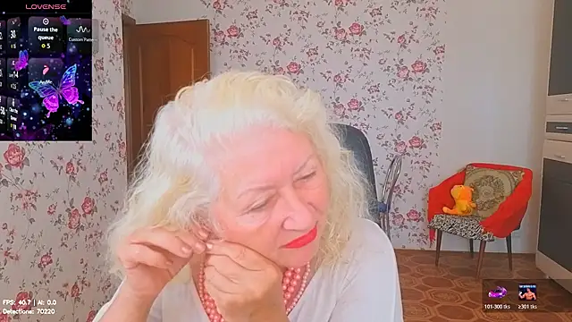 Maya_Mayflower's Live XXX Chat