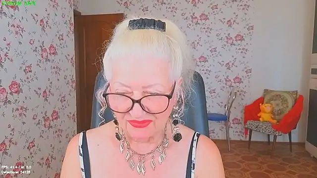 Chat soba uživo modela Maya_Mayflower