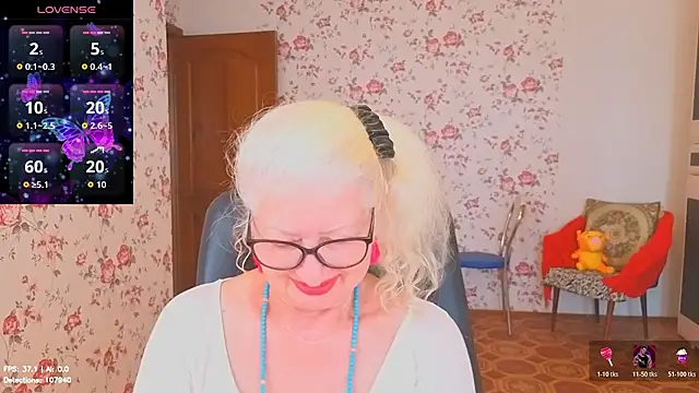 Maya_Mayflower: απευθείας συνομιλία ΧΧΧ