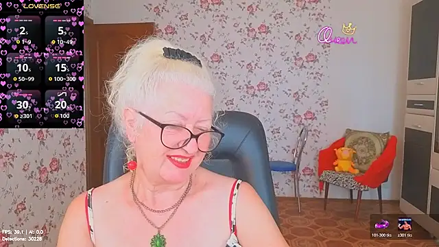 Maya_Mayflower Show Webcam