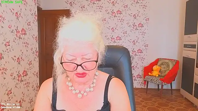 Maya_Mayflower's Webcam Show