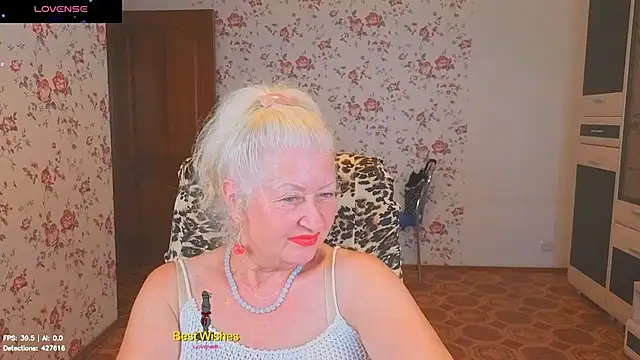 Maya_Mayflower: вебкам-шоу
