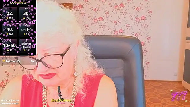 Maya_Mayflower's Webcam Show