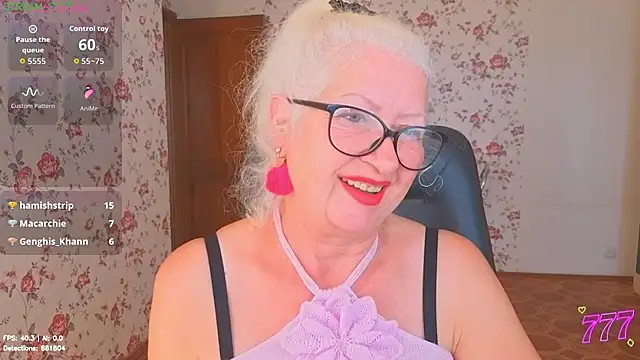 Maya_Mayflower's Live Sex Cam Show