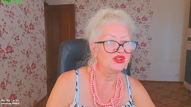 Maya_Mayflower Шоу с уебкамера