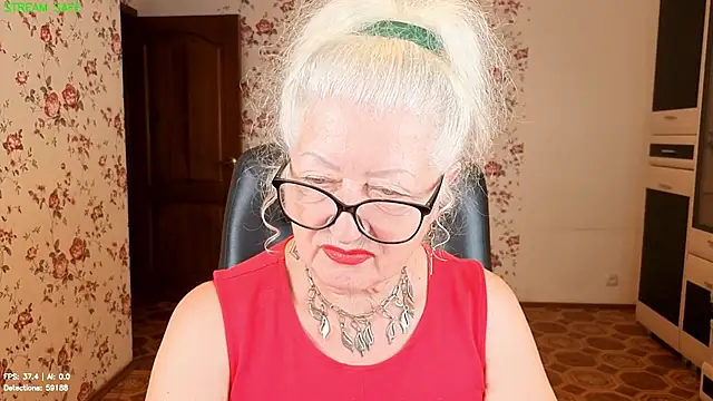 Maya_Mayflower Show Webcam