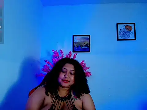 Ayliinn_ Chat XXX in diretta
