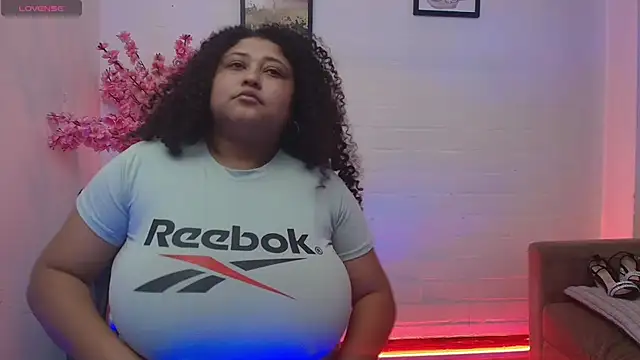 Chat +18 de Ayliinn_ ao vivo