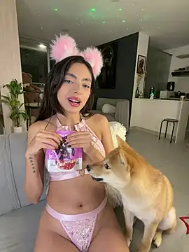 Show de ZaraLuuv na webcam