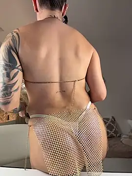 ValentinaMilann's Webcam Show