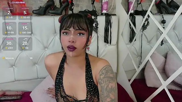Devil_AliceXo Webcam show