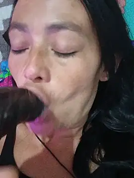Chat XXX en directo de sarayulith