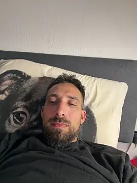adaman Webcam-Show