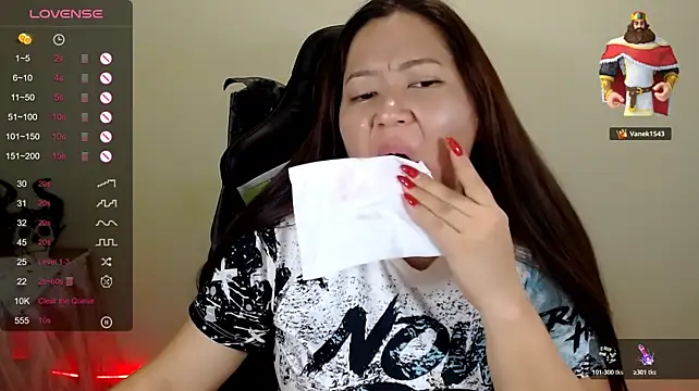 LisaAsianFlower's Live XXX Chat