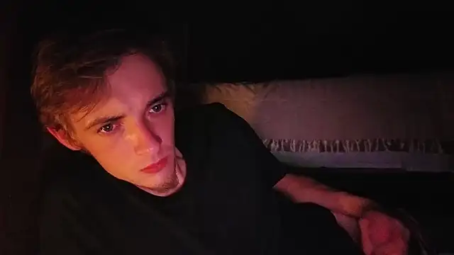 โชว์เว็บแคมของ Ilovepussy1911