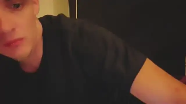 Ilovepussy1911's Webcam Show