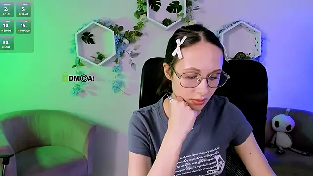mona_cloud: онлайн-секс-чат