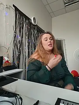 Chat +18 de Juicy_PeachLux ao vivo