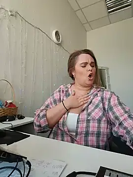 Chat XXX en directo de Juicy_PeachLux