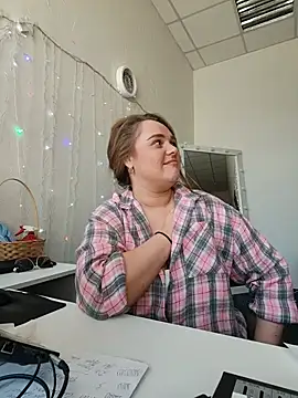 Živý XXX chat Juicy_PeachLux