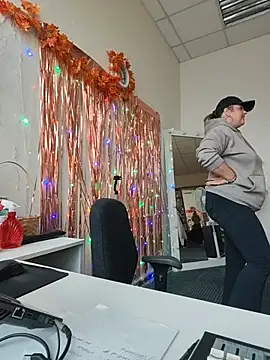 Juicy_PeachLux লাইভ XXX চ্যাট
