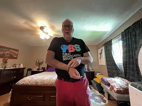 superbearboss Show in webcam