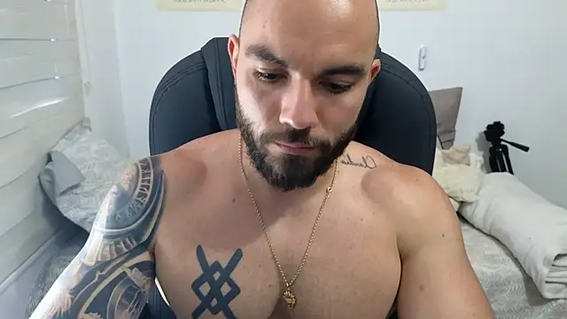 Isaac_Carter Show Webcam