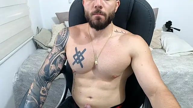 عرض كام Isaac_Carter