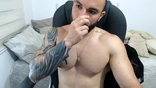Isaac_Carter Pertunjukan Webcam